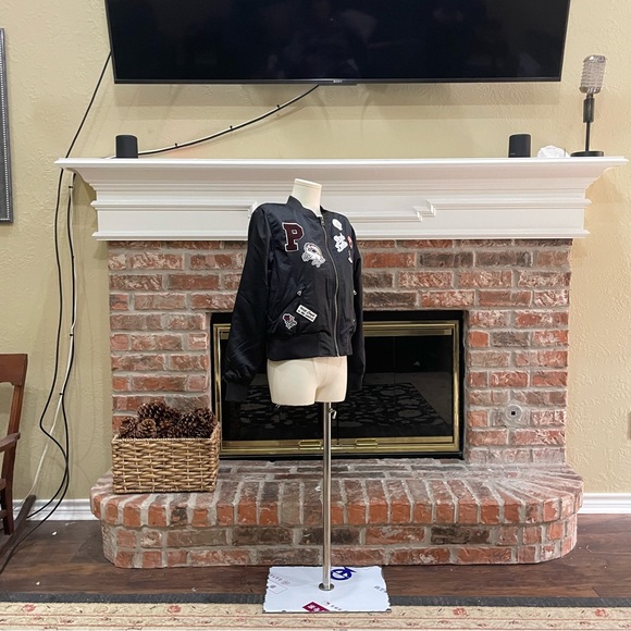 Pull & Bear Varsity jacket with colorful badges / M / NWOT - Picture 12 of 16